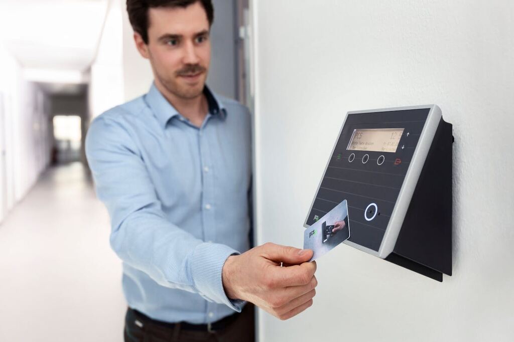 Fechadura eletrônica para empresas: soluções seguras