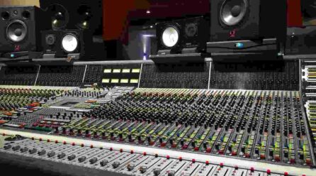 O que são zonas de áudio em um sistema de som?