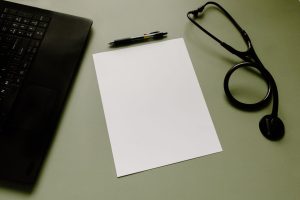 Como é feita a alta em uma clínica de recuperação